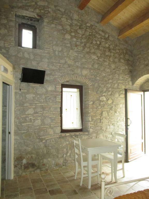 Residenza Sant'Antonio Hotel Deliceto Exterior foto